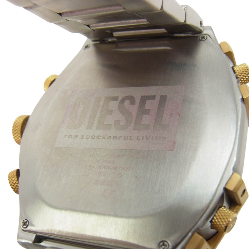 DIESEL ディーゼル DZ-7476 Mens 51mm Sideshow Quartz Stainless Steel Chronograph Watch Color SilverGold Model ミネ サイドショー クォーツ クロノグラフ ウォッチ 時計 ゴールド系 シルバー系【中古】