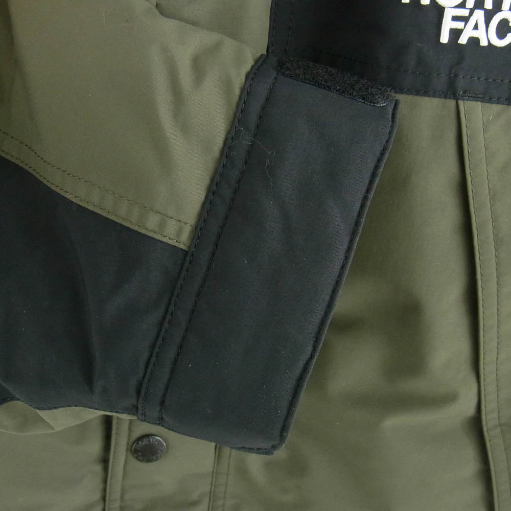 THE NORTH FACE ノースフェイス ND92454 Mountain Down Jacket マウンテン ダウン ジャケット カーキ系 M【中古】