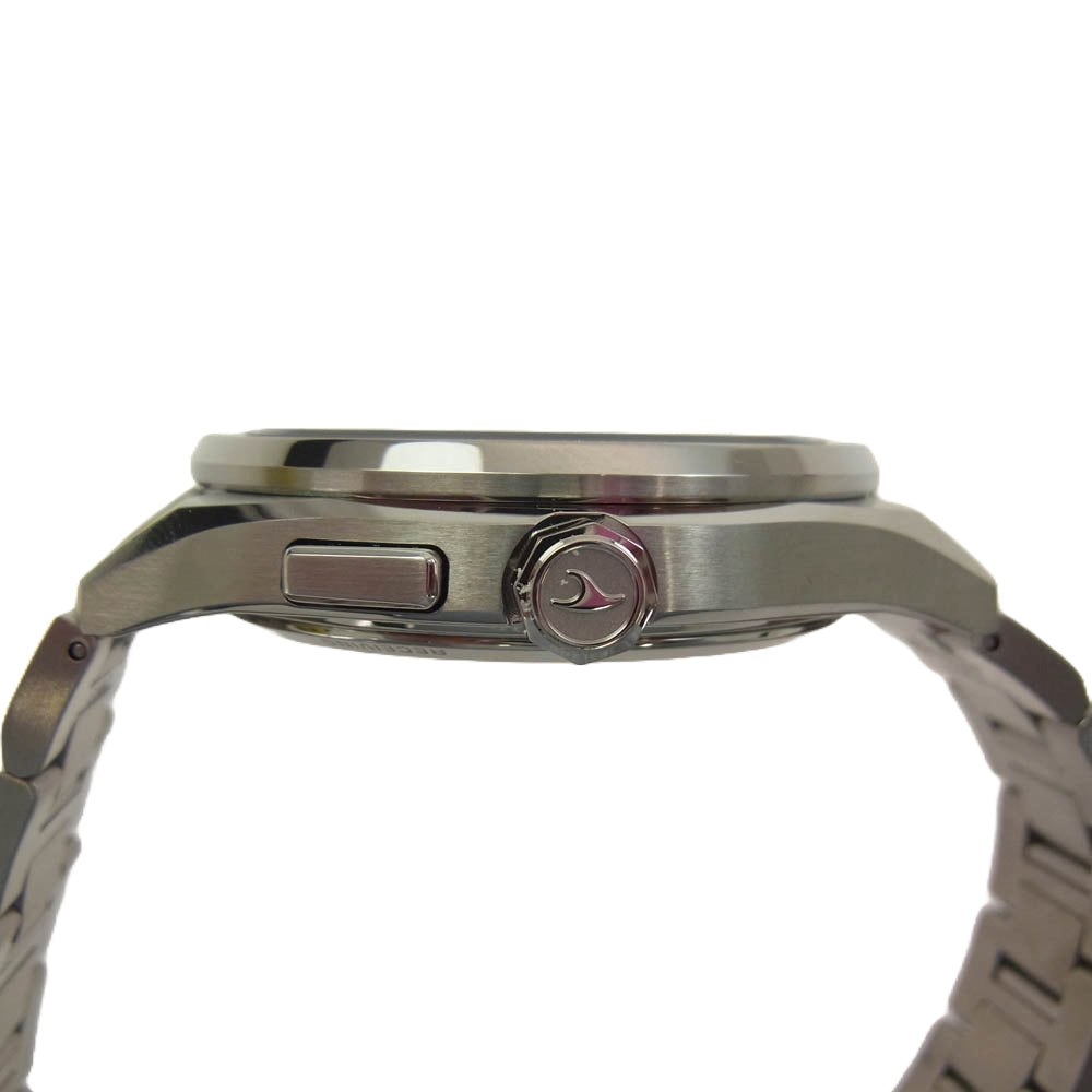 CASIO OCEANUS カシオ オシアナス OCW-T200S-7AJF タフソーラー 電波ソーラー 10気圧防水 Bluetooth スマートフォンリンク 腕時計 シルバー系【極上美品】【中古】
