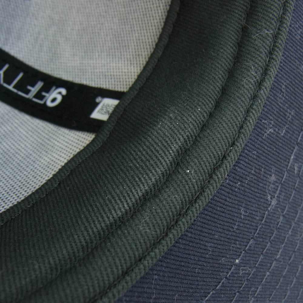 uniform experiment ユニフォームエクスペリメント 23SS UE-230054 × NEW ERA 9FIFTY LOW PROFILE CAP NAVY ニューエラ フィフティー イニシャルロゴ 刺繍 キャップ ネイビー系 ダークネイビー系【中古】