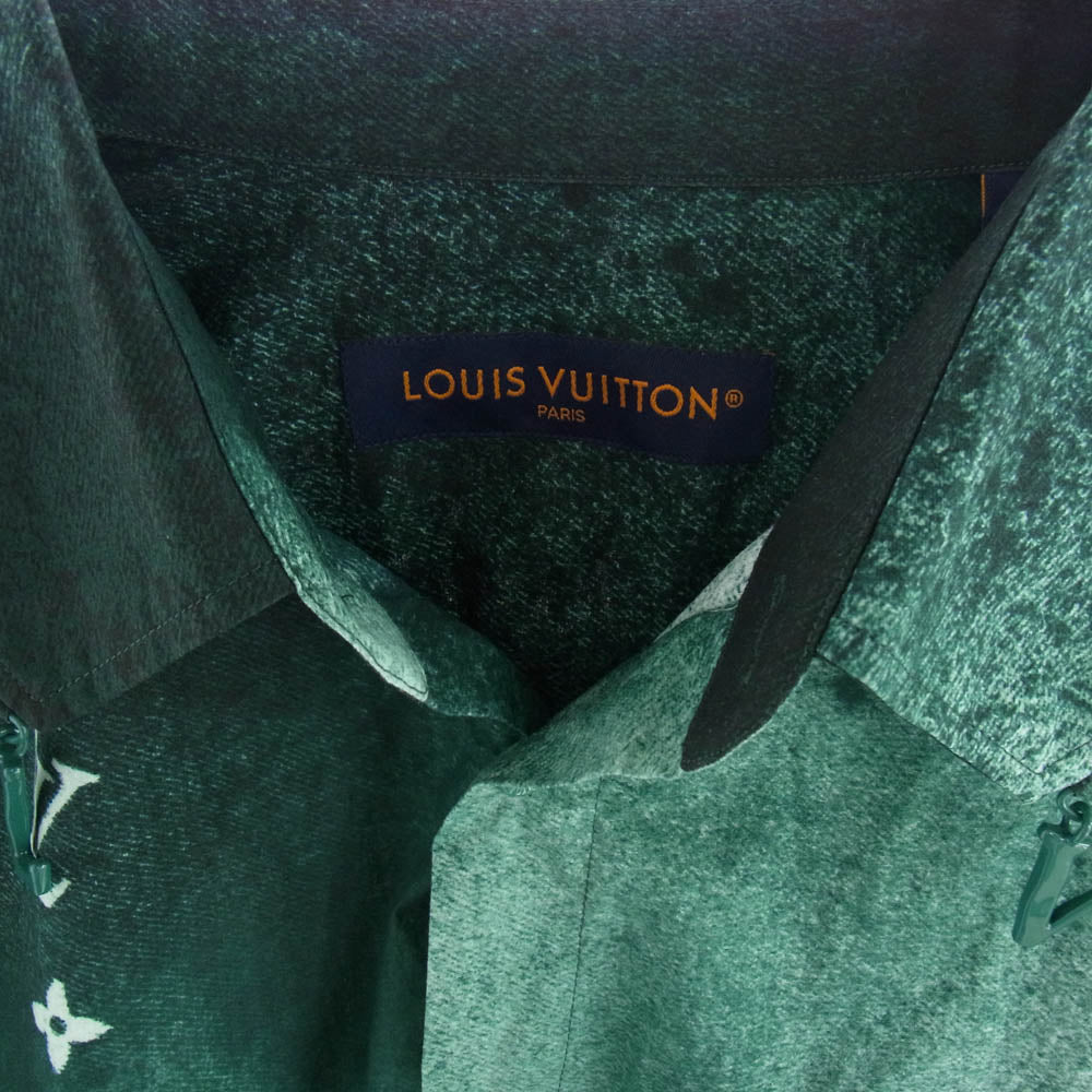 LOUIS VUITTON ルイ・ヴィトン 23SS RM231M TA4 HOS15W L V チャーム付 モノグラム グラフィック 長袖 シャツ グリーン系 M【中古】