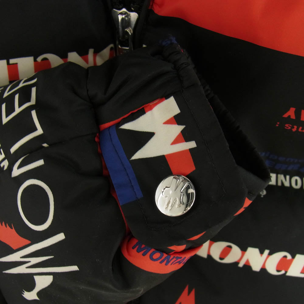 MONCLER モンクレール 19aw E20914191005 WILSON ウィルソン 総柄 ダウン ジャケット ブラック系 1【中古】