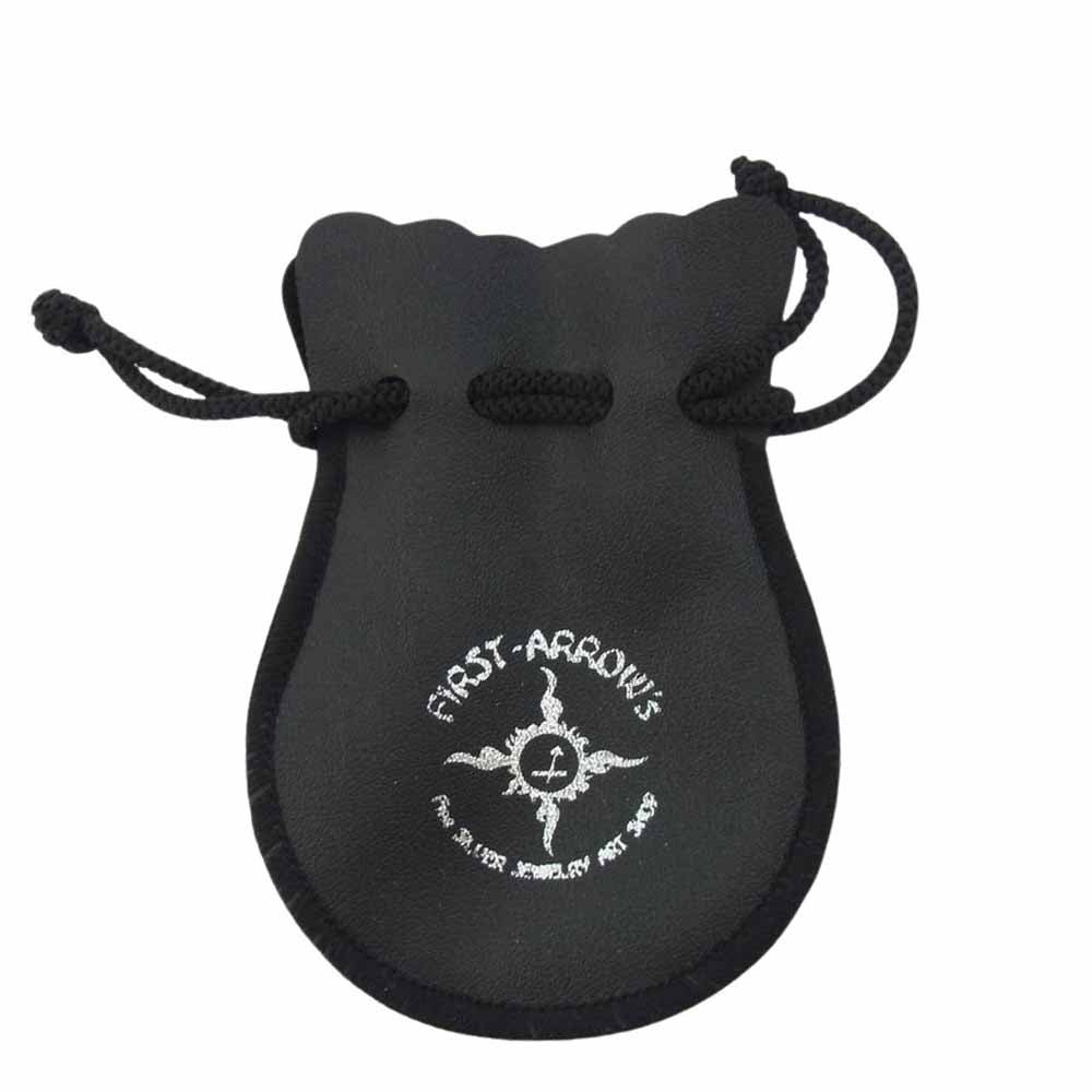 FIRST ARROW's ファーストアローズ K18付 アロー スタンプワークメタル ペンダント トップ M シルバー系 ゴールド系【中古】