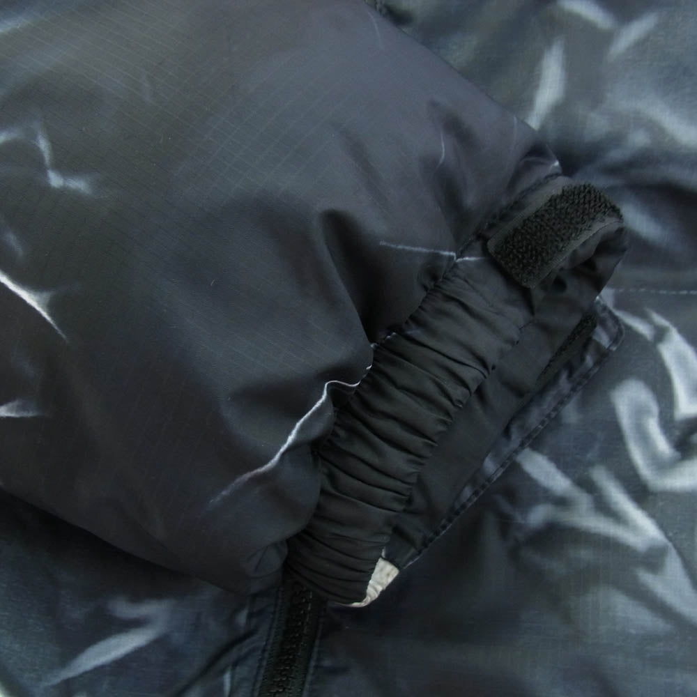 Supreme シュプリーム 23SS The North Face Trompe Loeil Printed Nuptse Jacket ノースフェイス トロンプ ルイユ プリンティド ヌプシ ジャケット ダウン グレー系 ブラック系 M【中古】