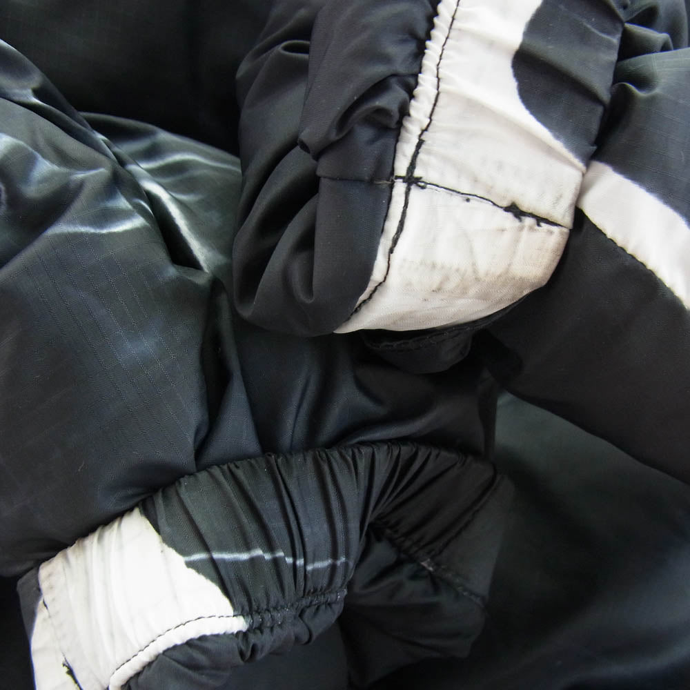 Supreme シュプリーム 23SS The North Face Trompe Loeil Printed Nuptse Jacket ノースフェイス トロンプ ルイユ プリンティド ヌプシ ジャケット ダウン グレー系 ブラック系 M【中古】