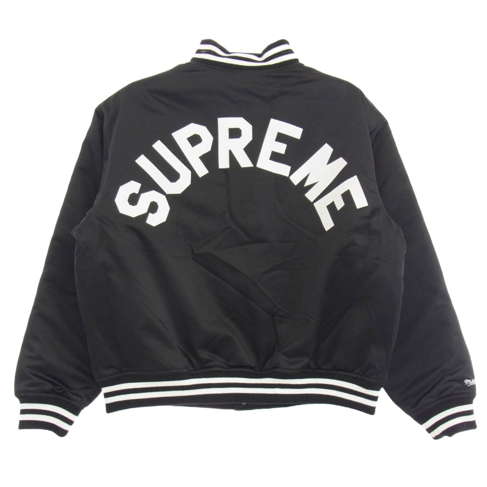 Supreme シュプリーム 24AW × Mitchell & Ness Back Logo Satin Varsity Jacket バックアーチ ロゴワッペン サテン バーシティジャケット ブルゾン ブラック系 L【中古】