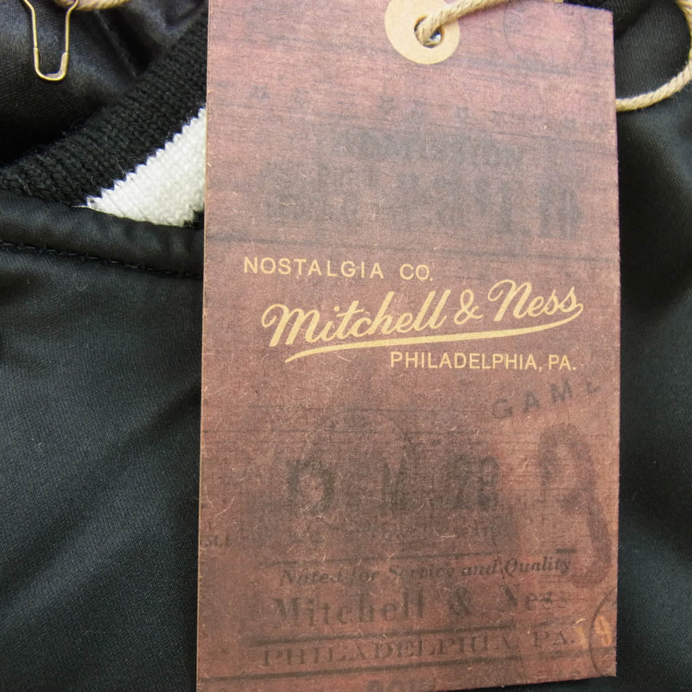 Supreme シュプリーム 24AW × Mitchell & Ness Back Logo Satin Varsity Jacket バックアーチ ロゴワッペン サテン バーシティジャケット ブルゾン ブラック系 L【中古】