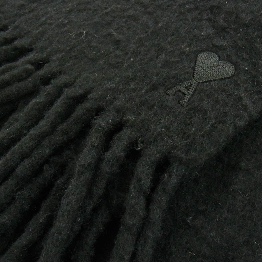 AMI PARIS アミパリス ALEXANDRE MATTIUSSI ハートロゴ刺繍 フリンジ 大判 マフラー ストール ブラック系【中古】