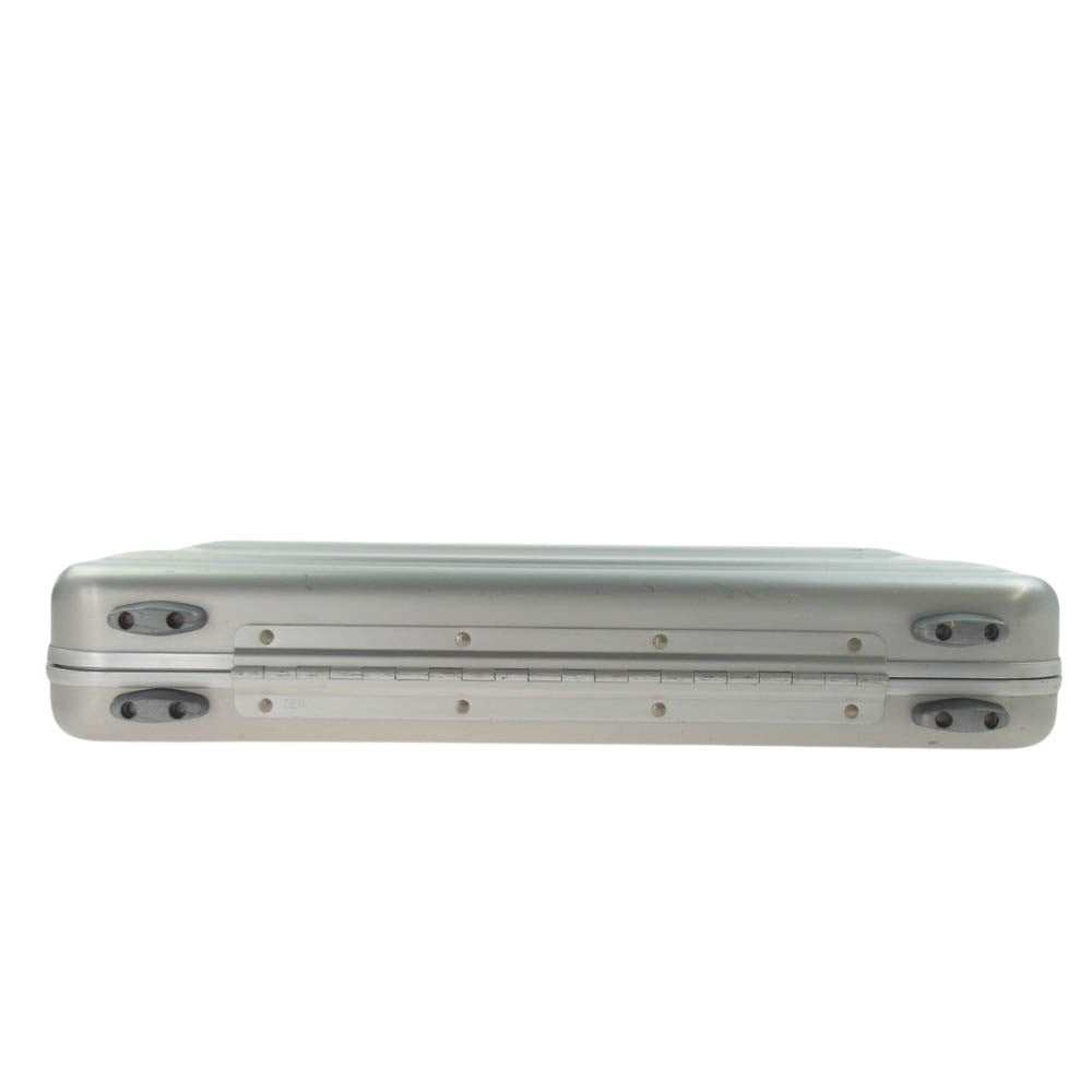 ZERO HALLIBURTON ゼロハリバートン アルミ製 アタッシュケース シルバー系【中古】