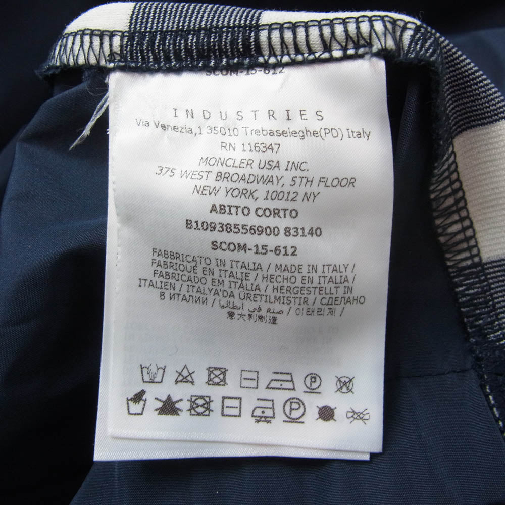 MONCLER モンクレール B109385566900 83140 ABITO CORTO ナイロン切替 ボーダー 半袖 ワンピース ネイビー系 L【中古】