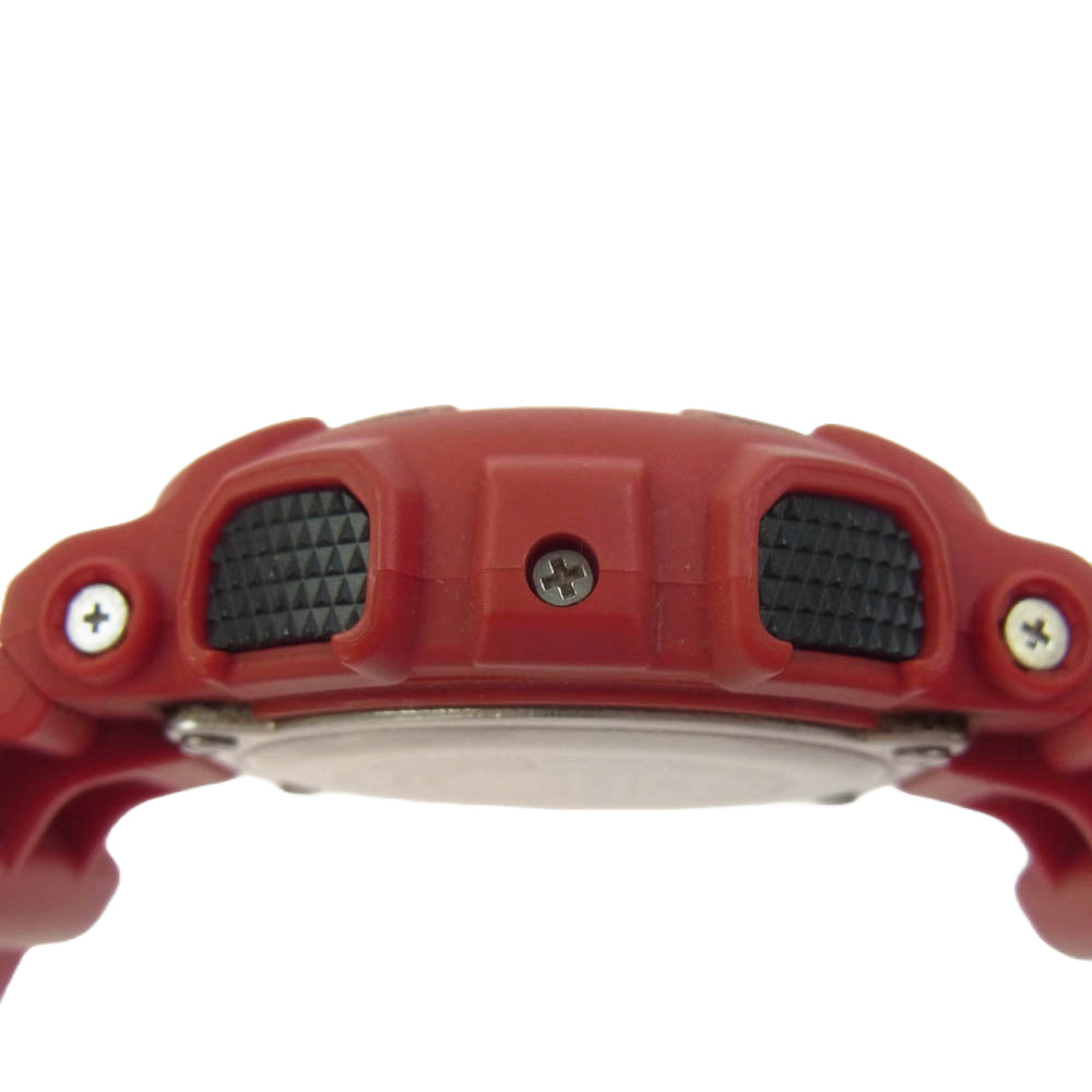 CASIO G-SHOCK カシオ ジーショック GA-110FC-1AJF Crazy Colors クレイジーカラーズ アナログデジタル 腕時計 レッド系 マルチカラー系【中古】