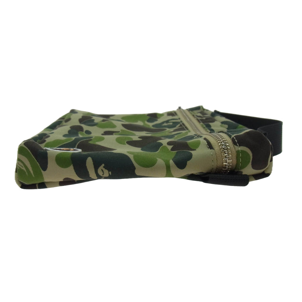 A BATHING APE アベイシングエイプ ABC CAMO MUSIC POUCH カモ ポーチ 迷彩 グリーン系【新古品】【未使用】【中古】