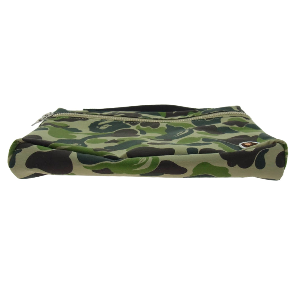 A BATHING APE アベイシングエイプ ABC CAMO MUSIC POUCH カモ ポーチ 迷彩 グリーン系【新古品】【未使用】【中古】