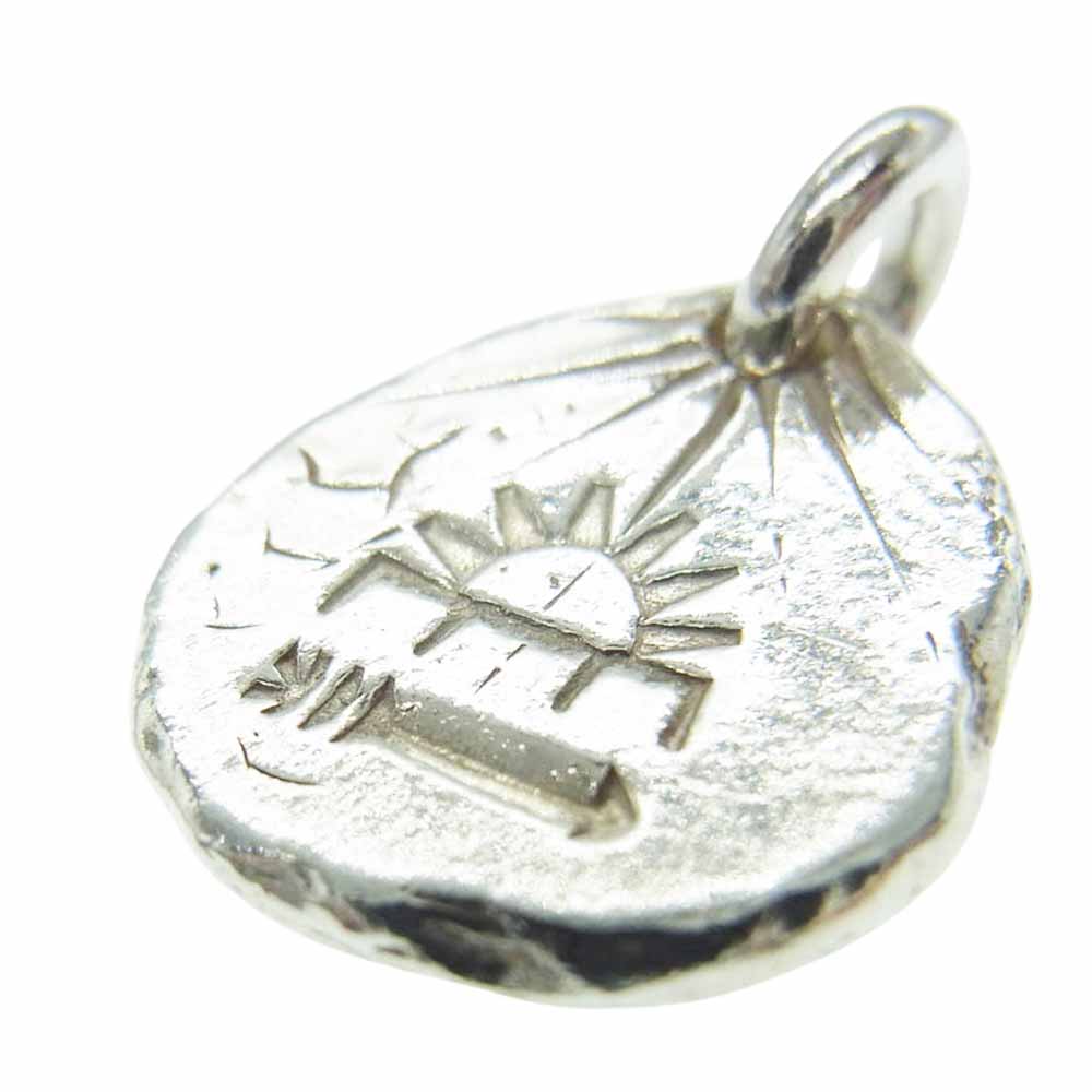 スタジオ T&Y 金メタル 唐草 ペンダント トップ シルバー系 ゴールド系【中古】