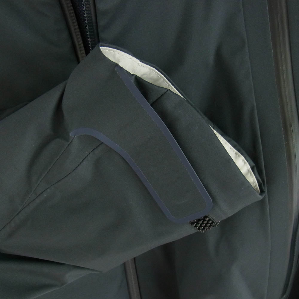 DESCENTE デサント DAMXGK30X ALLTERRAIN HARD SHELL JACKET CREAS オルテライン ハードシェルジャケット クレアス シェル マウンテンパーカー グレー系 JP M【中古】