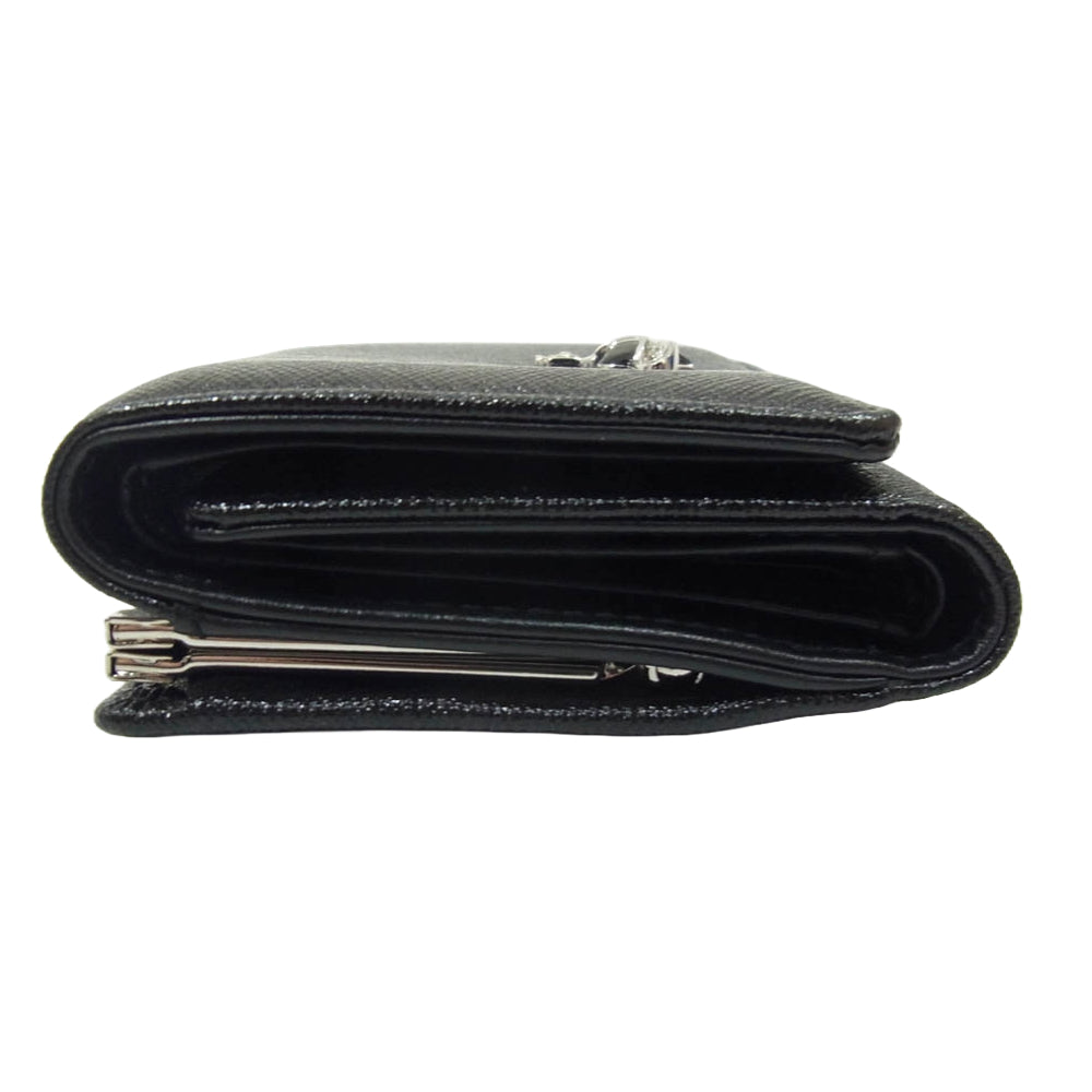 Vivienne Westwood ヴィヴィアンウエストウッド 51010048 42136 ブラック オーブブラック ディアマンテ ハート オーブ レザー 三つ折り財布 ウォレット ブラック系【美品】【中古】 Vivienne Westwood ヴィヴィアンウエストウッド 51010048 42136