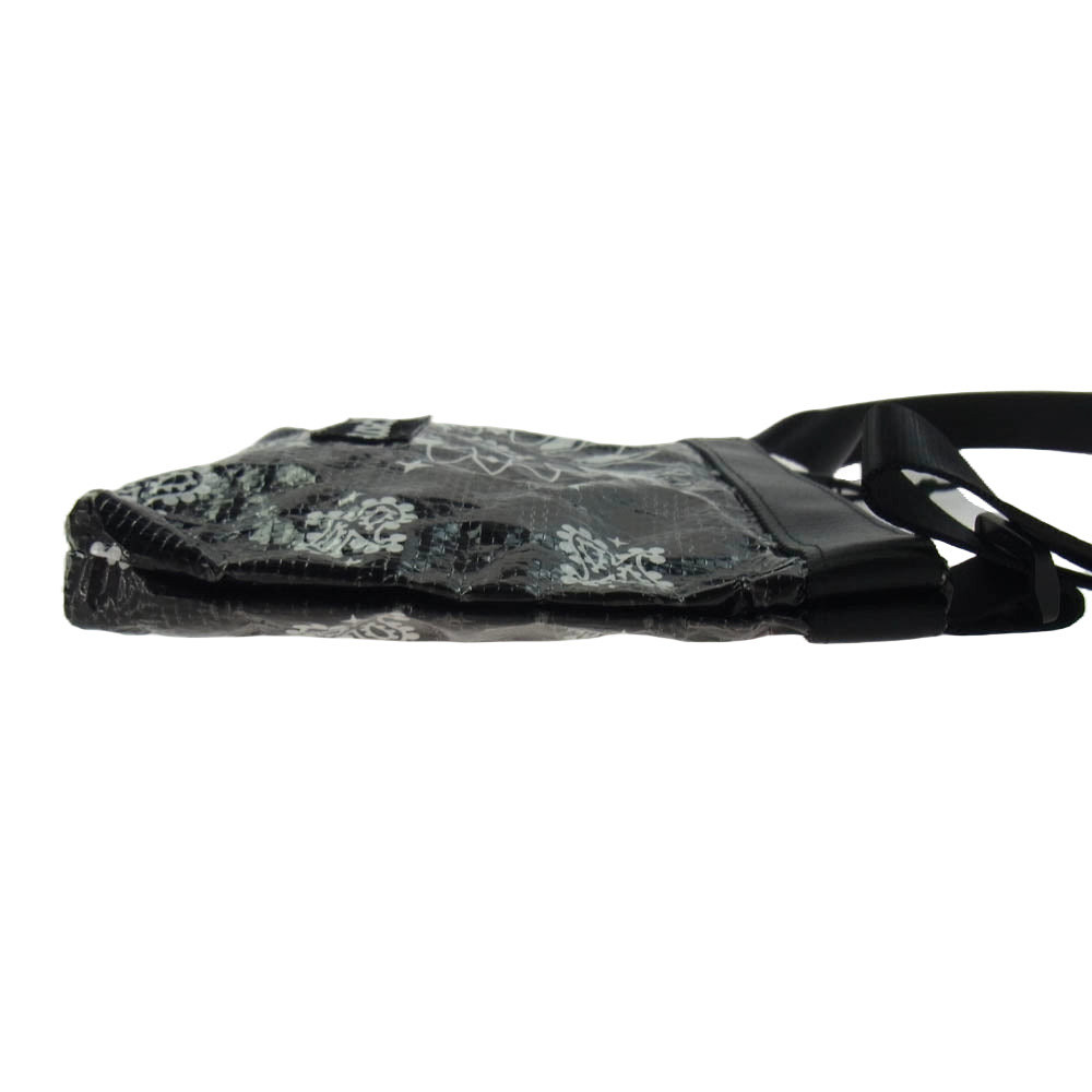 Supreme シュプリーム Bandana Tarp Side Bag バンダナ柄 ショルダーバッグ サコッシュ ブラック系【中古】