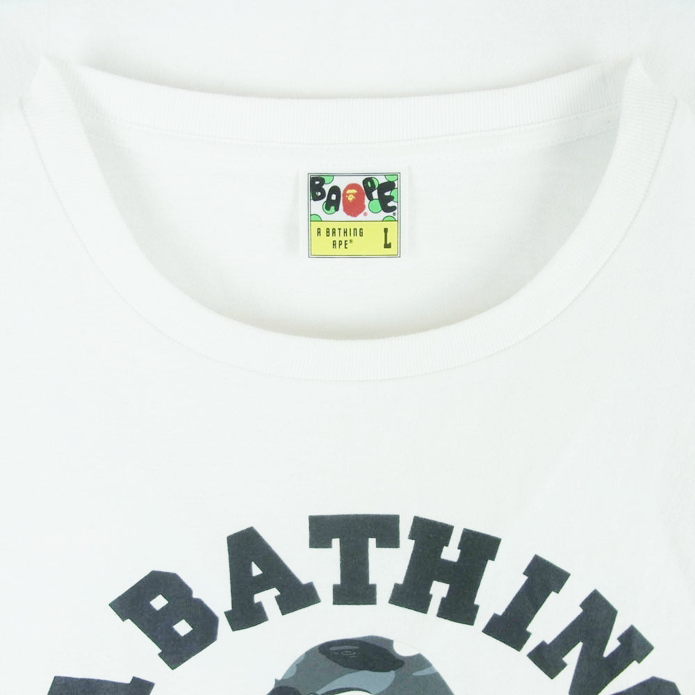 A BATHING APE アベイシングエイプ APC グレーカモ  カレッジ プリント 半袖 Tシャツ コットン 中国製 ホワイト系 L【中古】
