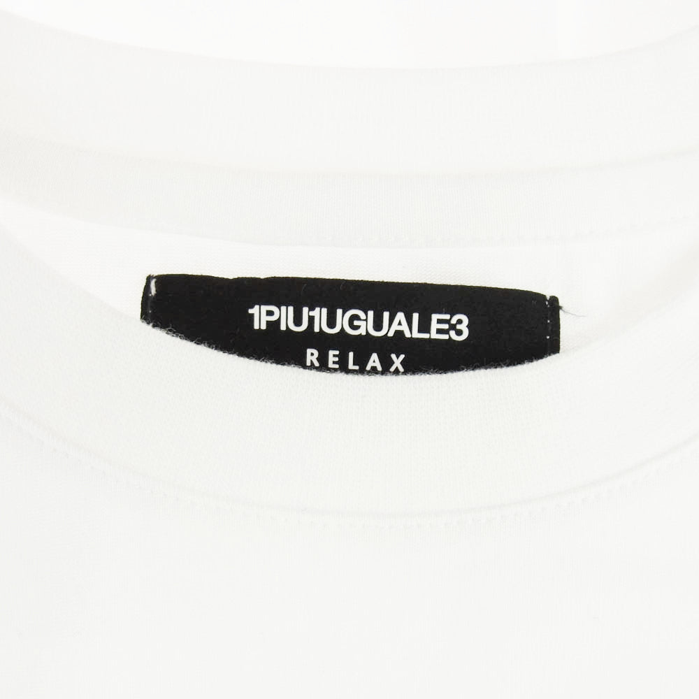 1piu1uguale3 ウノピュウノウグァーレトレ RELAX リラックス 筆記体ロゴワッペン クルーネック 半袖 Tシャツ ホワイト系 L【中古】