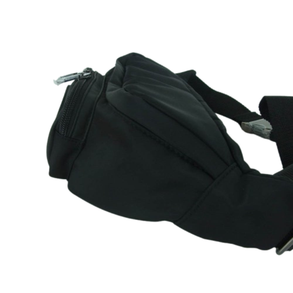 1piu1uguale3 ウノピュウノウグァーレトレ USZ-25019 シンセティックレザー サークルロゴ ボディバッグ ウエストバッグ ブラック系【極上美品】【中古】