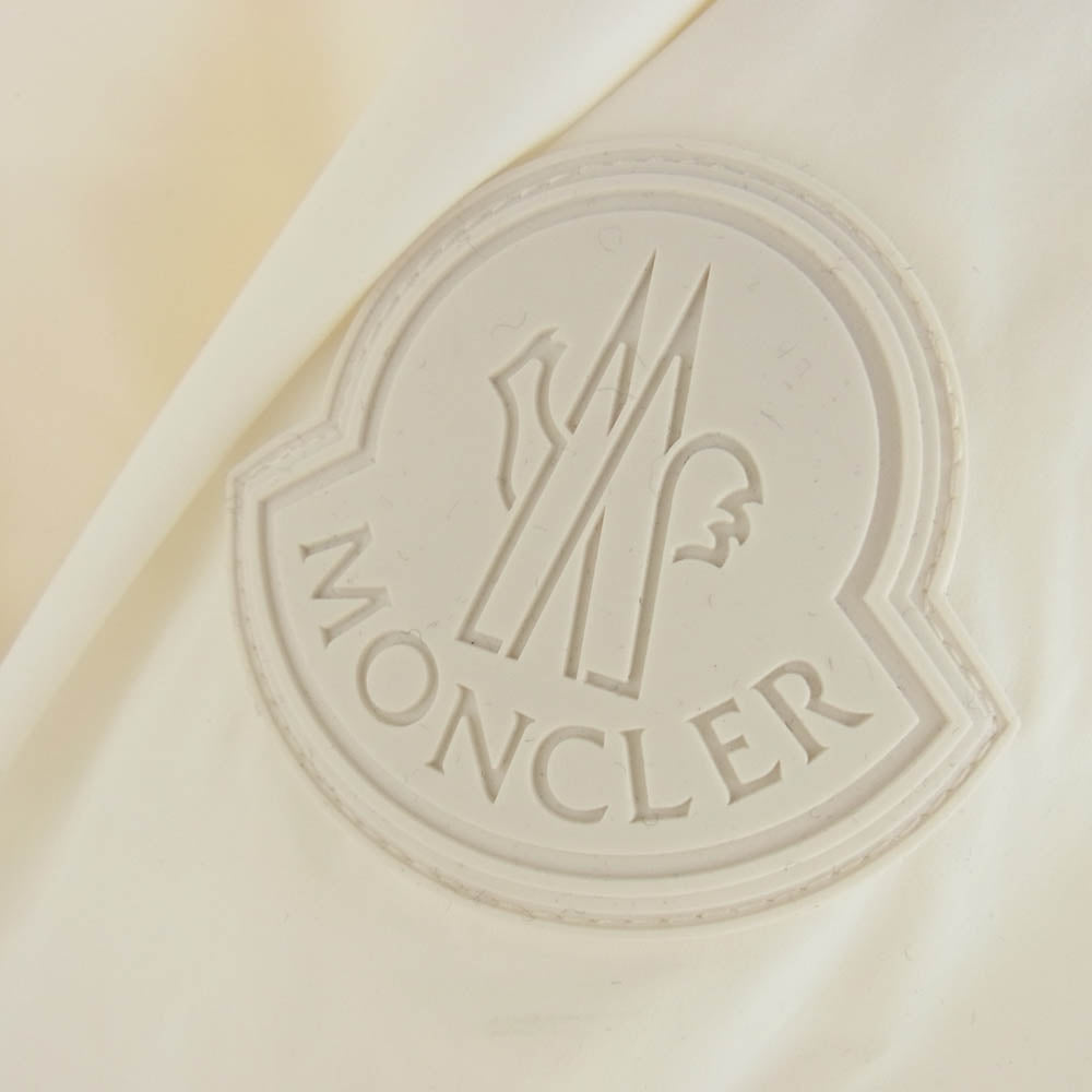 MONCLER モンクレール G10911B50A00 54A91 OLARGUES GIUBBOTTO フロント ロゴ刺? ダウン ジャケット ホワイト系 4【中古】