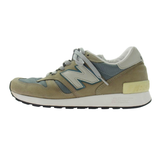 NEW BALANCE ニューバランス M1300JP3 【フェイクバスターズ鑑定済】M1300JP3 2020年 USA製 ローカット スニーカー カーキ系 9.5D【中古】