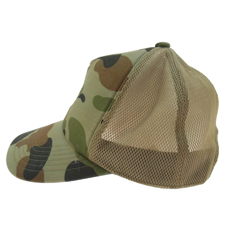 A BATHING APE アベイシングエイプ × STUSSY ステューシー 30周年 記念 1ST CAMO TRUCKER HAT メッシュ キャップ カモフラージュ 猿迷彩 カーキ系 F【中古】