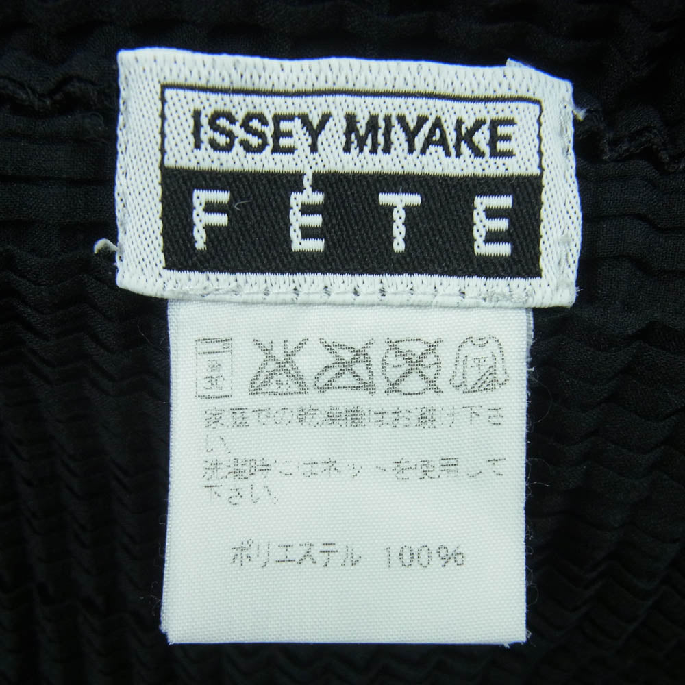 ISSEY MIYAKE イッセイミヤケ IF54FJ42 FETE フェテ ボックスプリーツ加工 ボトルネック カットソー ブラック系 2【中古】