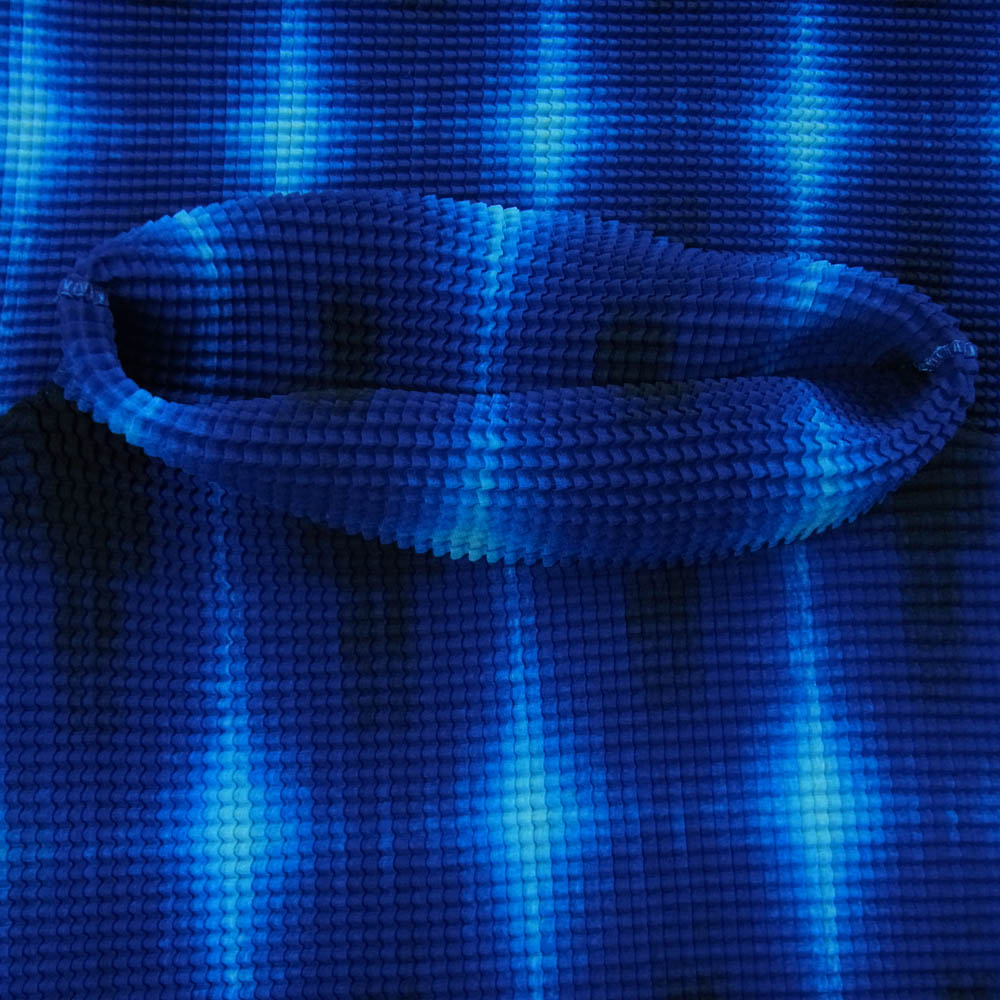 ISSEY MIYAKE イッセイミヤケ PP68FK603 ボックスプリーツ 総柄 ボトルネック カットソー フレンチスリーブ 半袖 ブルー系 3【中古】