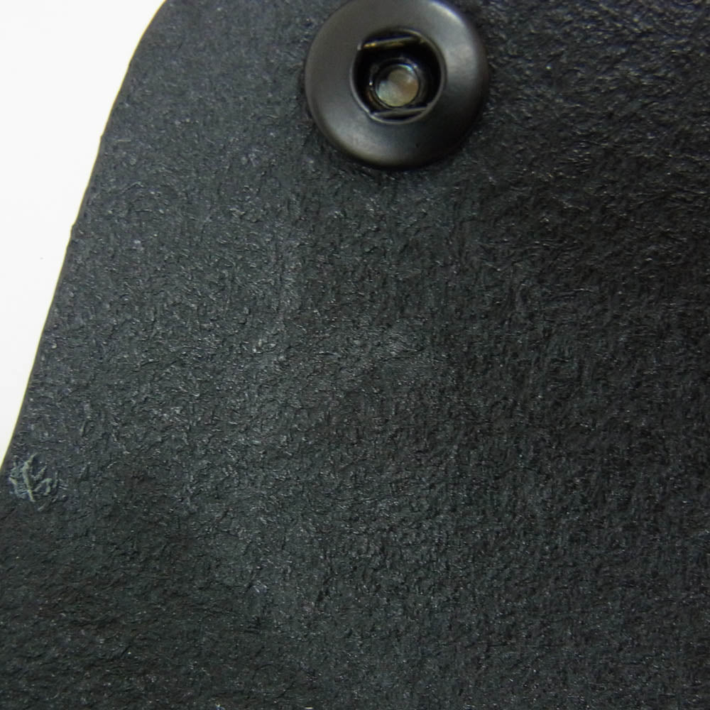 FRED PERRY フレッドペリー BURNISHED LEATHER POUCH レザー ショルダー バッグ ブラック系【中古】