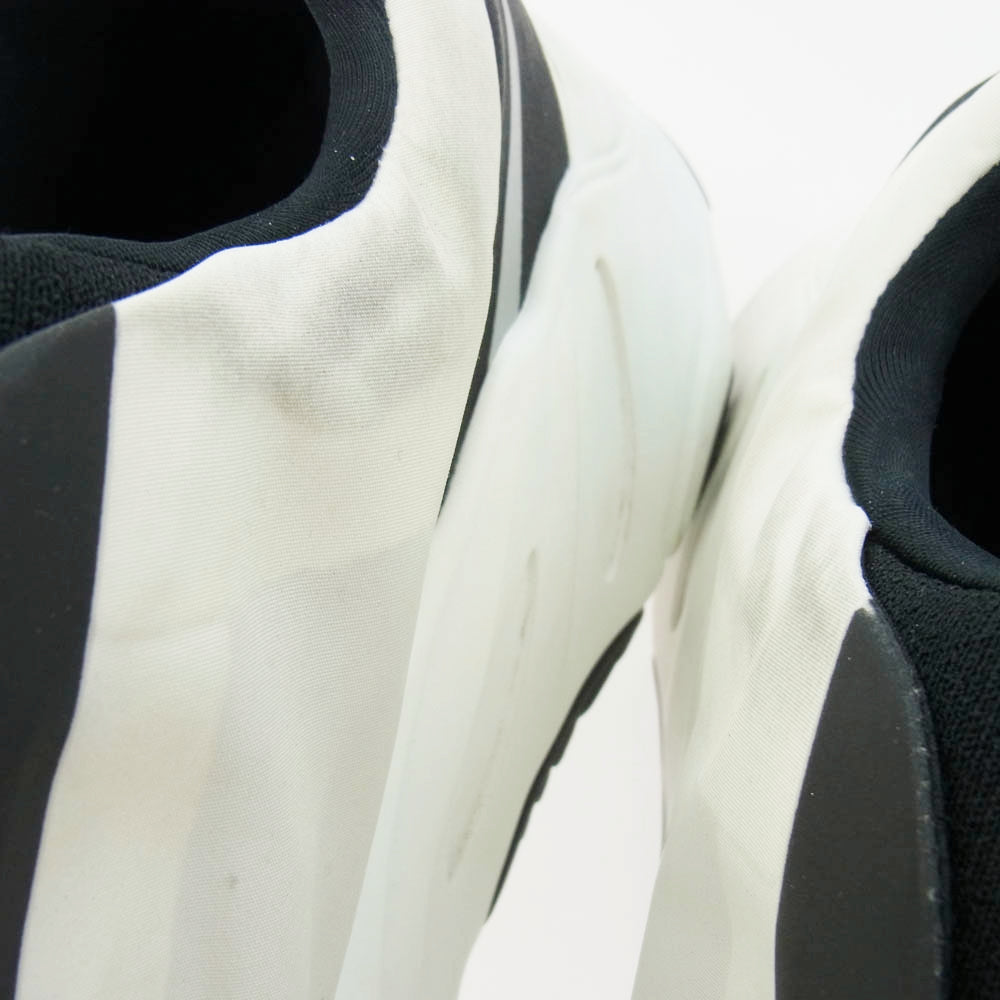 adidas アディダス IG4798 YEEZY Boost 700 MNVN Analog White イージーブースト700 MNVN アナログ スニーカー ホワイト系 ブラック系 27.5cm【中古】