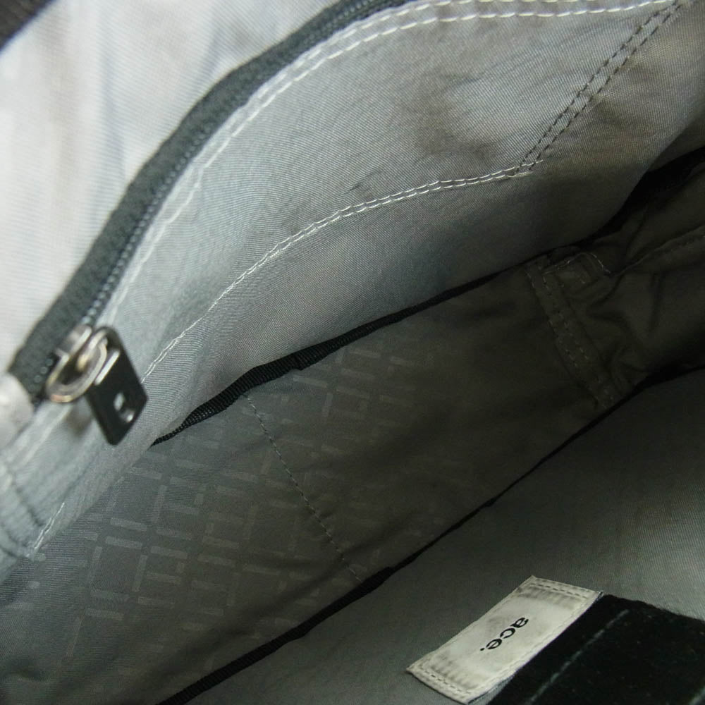 ace. エース ショルダー バッグ ブラック系【中古】