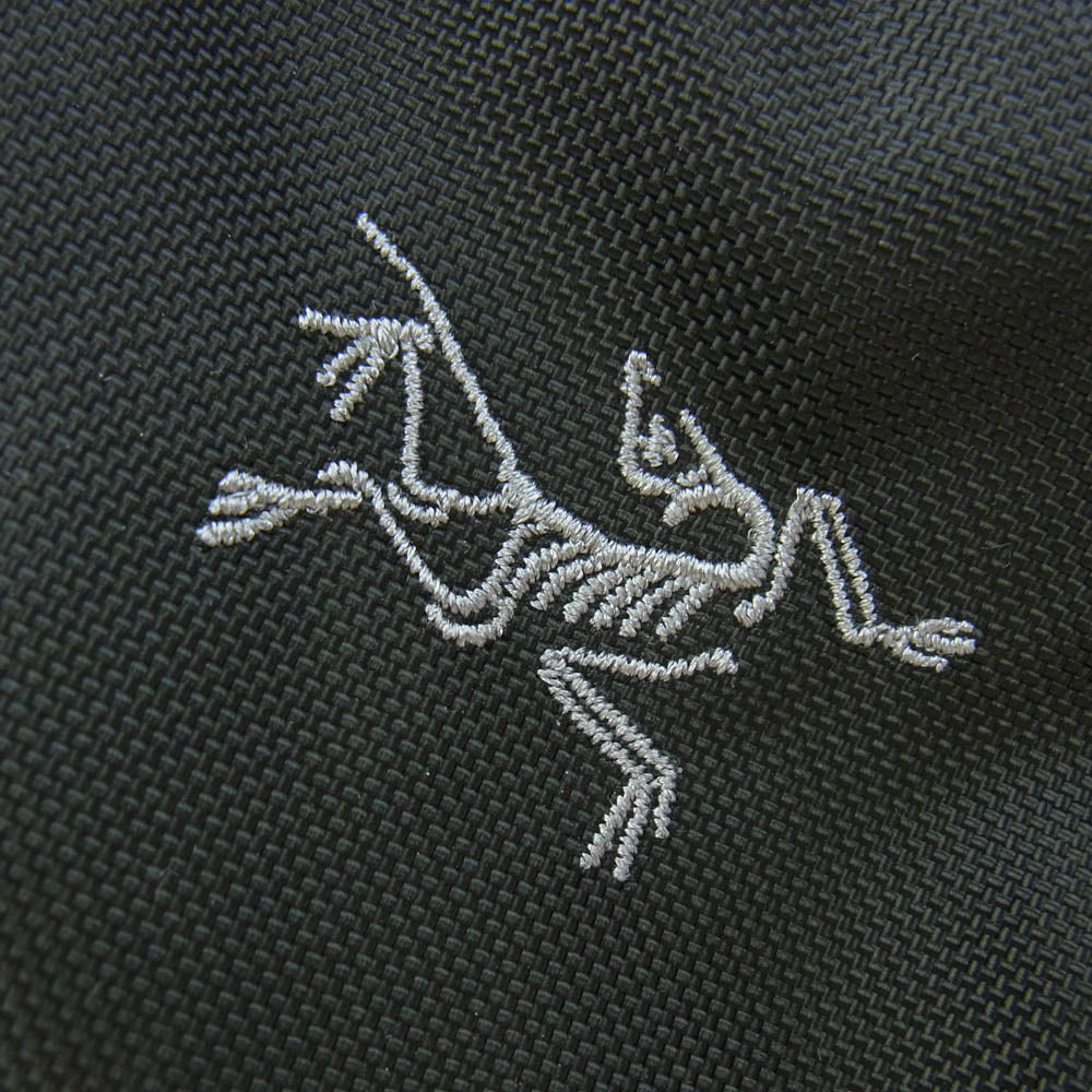 ARC'TERYX アークテリクス 17172 MAKA2 マカ2 ショルダー ウエスト  ボディバッグ ブラック系【中古】
