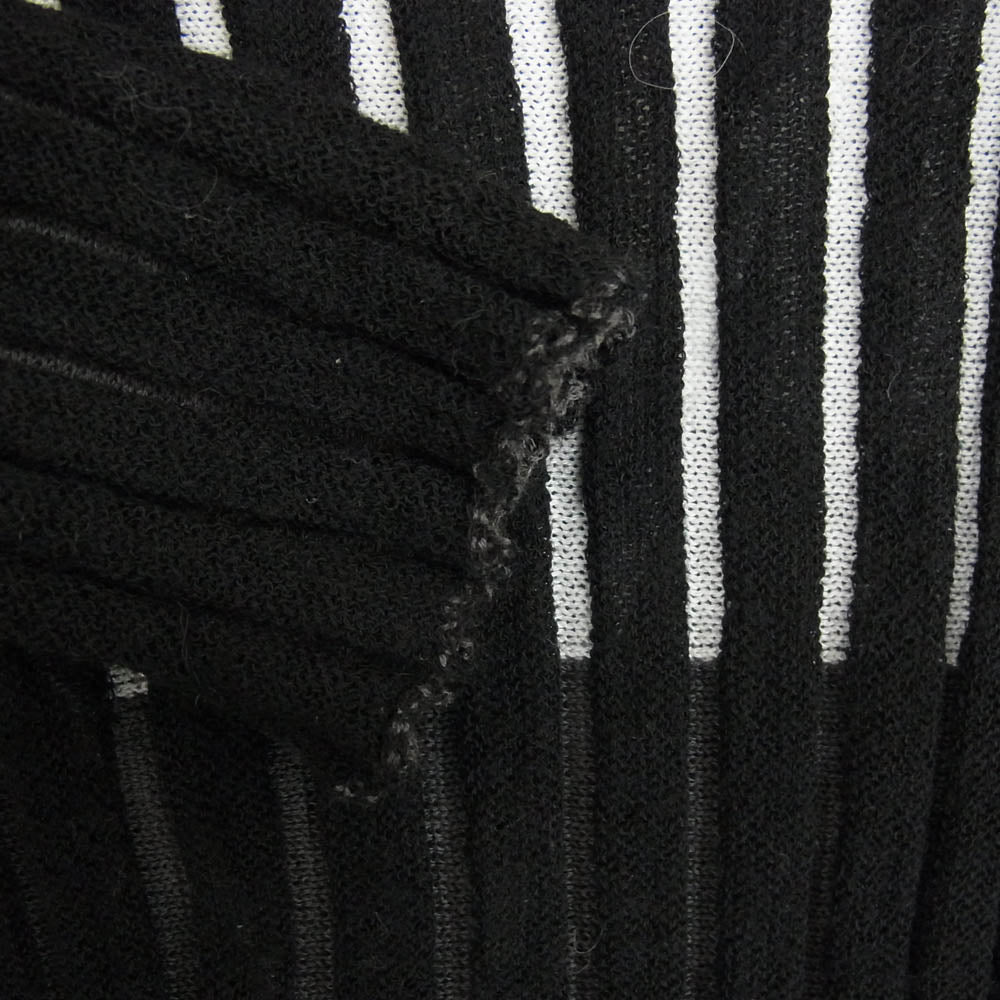 PLEATS PLEASE プリーツプリーズ イッセイミヤケ PP83-KK761 プリーツ加工 タートルネック リブ ニット ブラック系 3【中古】