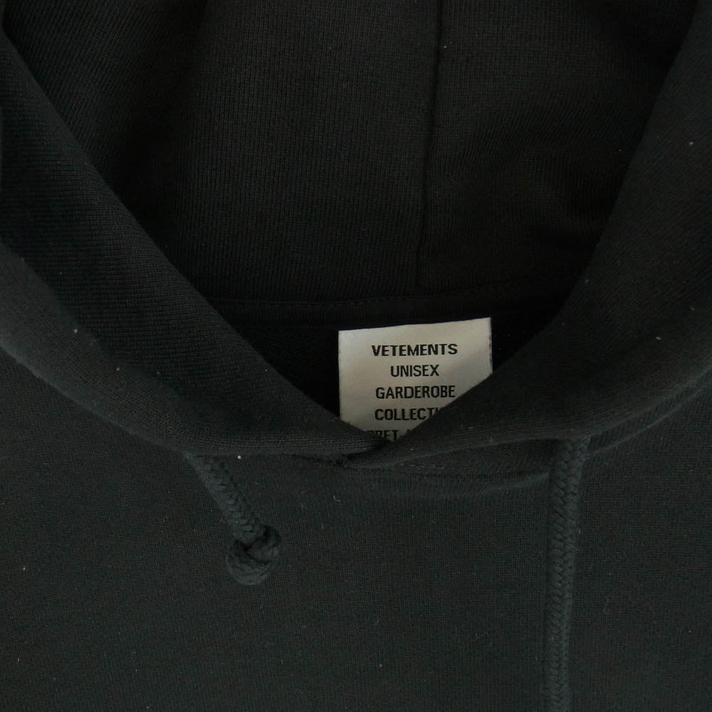 VETEMENTS ヴェトモン 21AW UA52TR910W LIMITED EDITION WORLD TOUR LOGO HOODIE リミテッドエディション ワールドツアー ロゴ フーディ パーカー ブラック系 XS【中古】