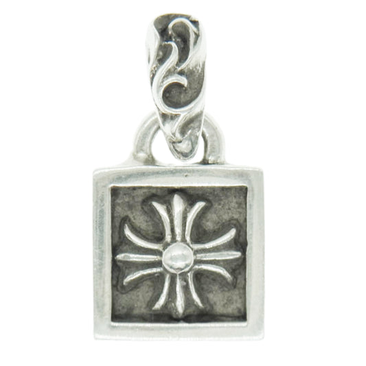 CHROME HEARTS クロムハーツ（原本無） FRAMED CH PLUS フレームドCHプラス チャーム シルバー ネックレス シルバー系【中古】