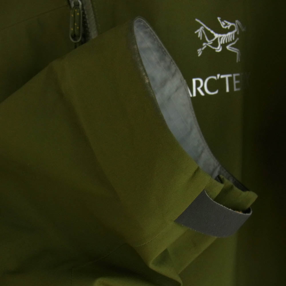 ARC'TERYX アークテリクス 16473-120540 ZETA AR JACKET ゼータ マウンテンパーカー ナイロンジャケット モスグリーン系 L【中古】