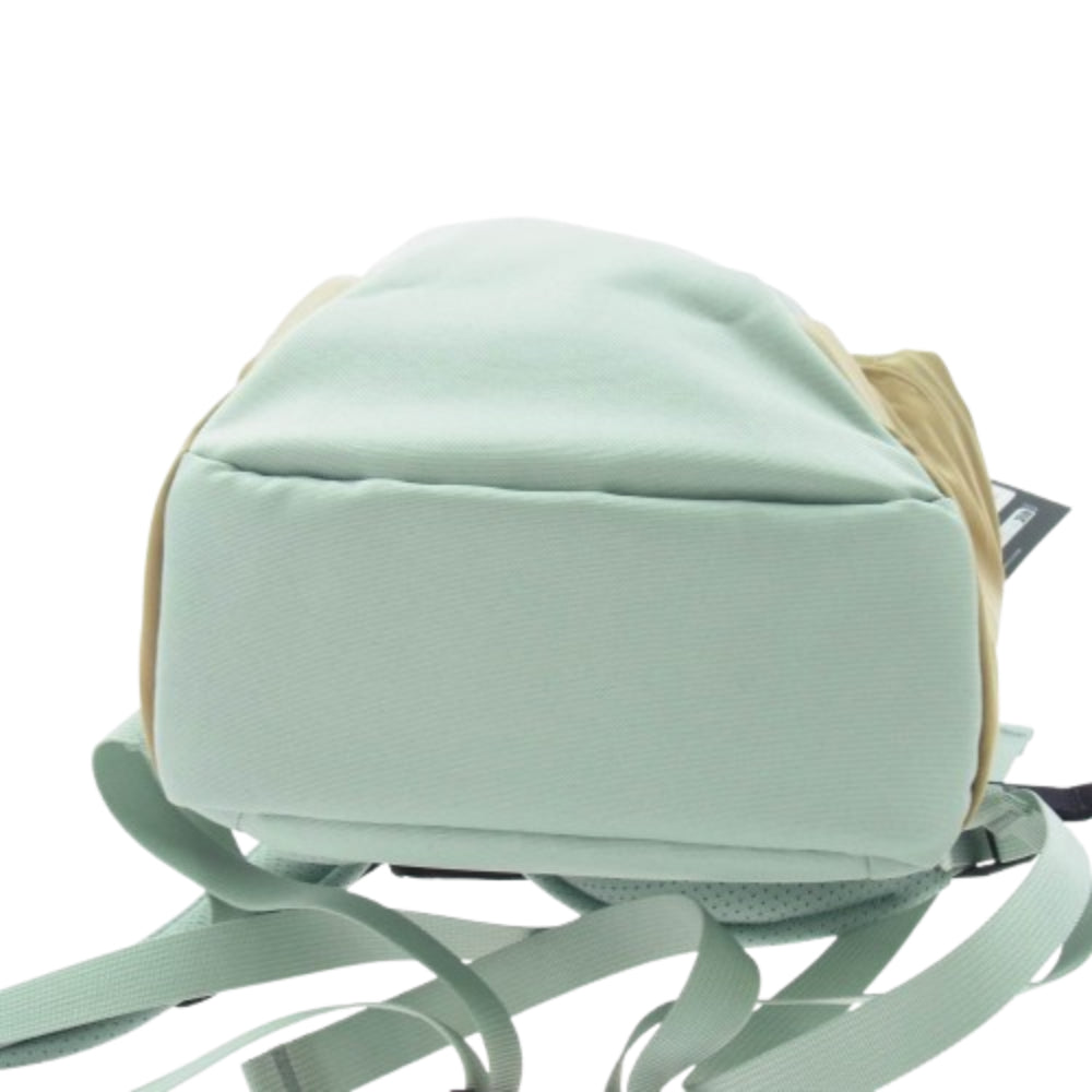 ARC'TERYX アークテリクス 24SS X000006136 Mantis 16 Backpack マンティス バックパック リュック グリーン系【新古品】【未使用】【中古】