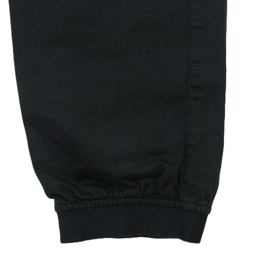 STONE ISLAND ストーンアイランド 22AW 771531314 ガーメントダイコットンウールストレッチサテンシャーリングテーパードリブカーゴパンツ ブラック系 31【中古】