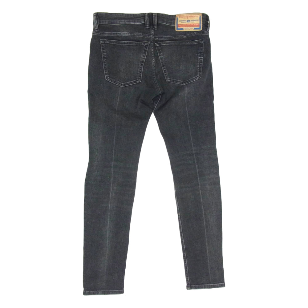 DIESEL ディーゼル SLEENKER ブラック スキニー ストレッチ デニム ブラック系 30【中古】