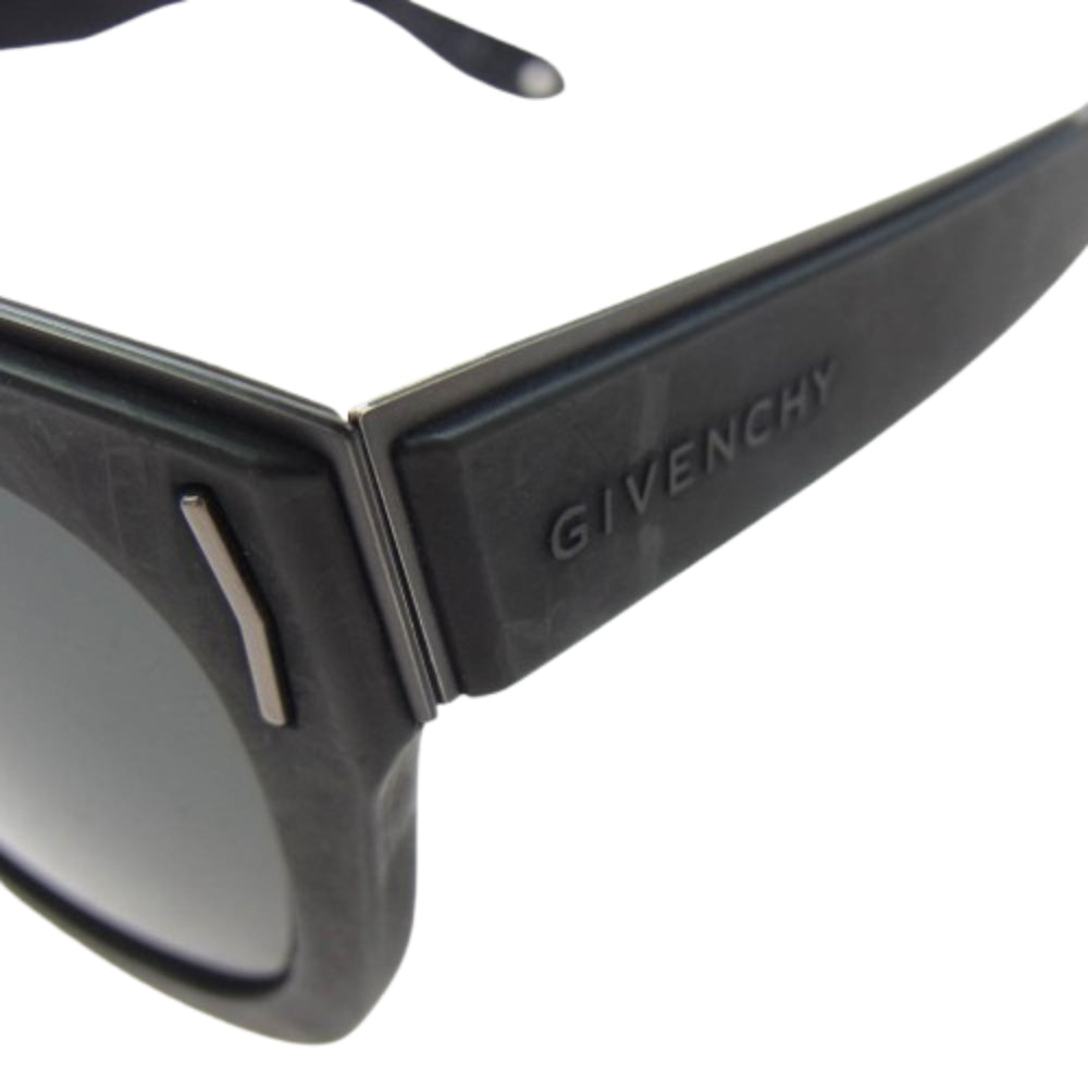 GIVENCHY ジバンシィ GV 7016/S VETE5 サングラス ブラック系 52□22　150【中古】