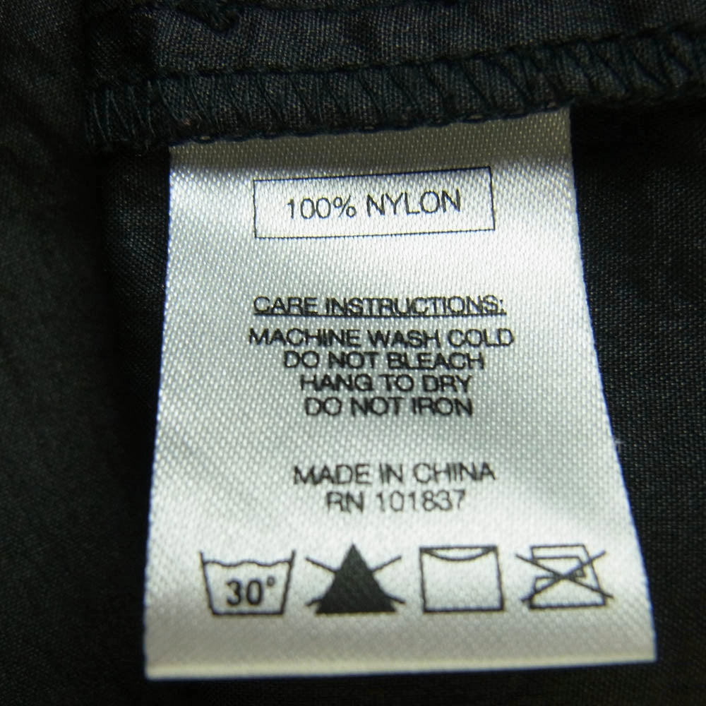 Supreme シュプリーム 16SS Nylon Packable Poncho ナイロン パッカブル ポンチョ ロゴ フーディ パーカー ブラック系 M【中古】