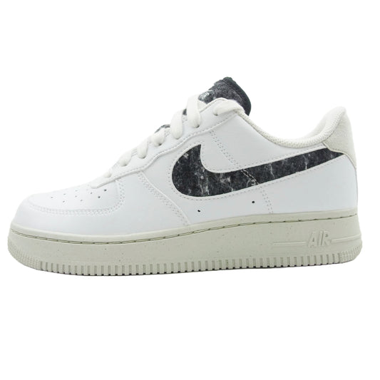 NIKE ナイキ DA6682-100 Air Force 1 Low '07 SE Light Bone エアフォース1 ローカットスニーカー ホワイト系 24cm【美品】【中古】
