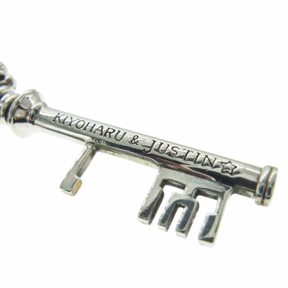 Justin Davis ジャスティンデイビス × 清春 KIYOHARU クラウン キー ペンダント チャーム シルバー系【中古】