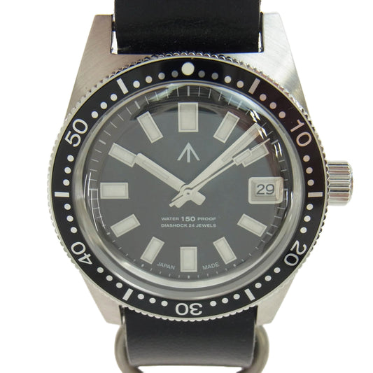 バーク アウトサイダーズ HOWL001 NAVAL WATCH コラボ 日本製 ドレス ダイバーウォッチ 腕時計 ブラック系 シルバー系【新古品】【未使用】【中古】