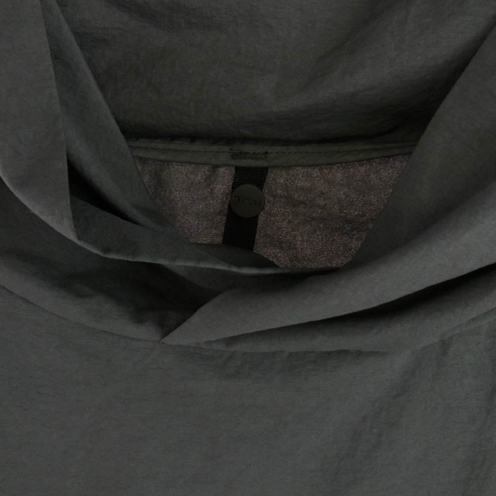 TEATORA テアトラ tt-303-p Wallet Hoodie packable ナイロン プルオーバー パーカー グレー系 48【中古】