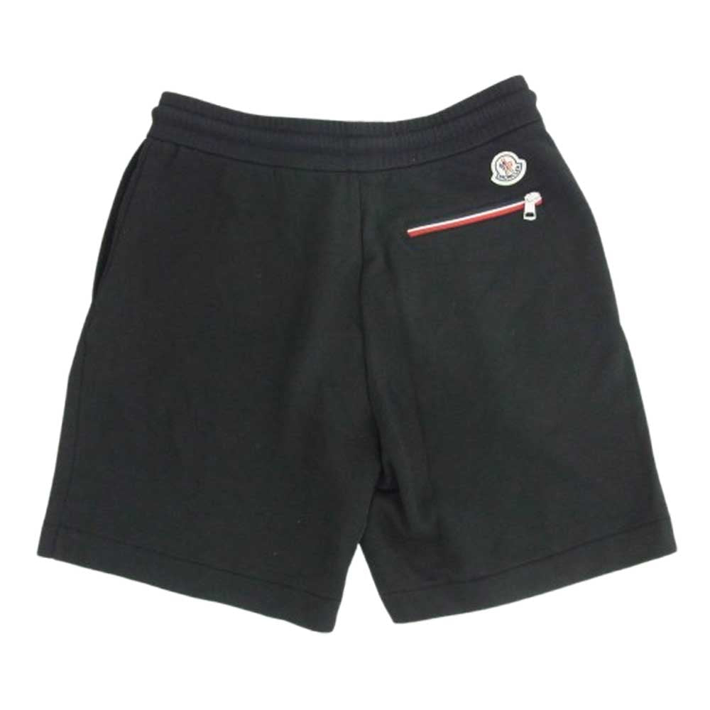 MONCLER モンクレール J20918H00002 89A8F モンクレールジャパンタグ ロゴデザイン スウェット ハーフパンツ ショーツ ブラック系 M【中古】