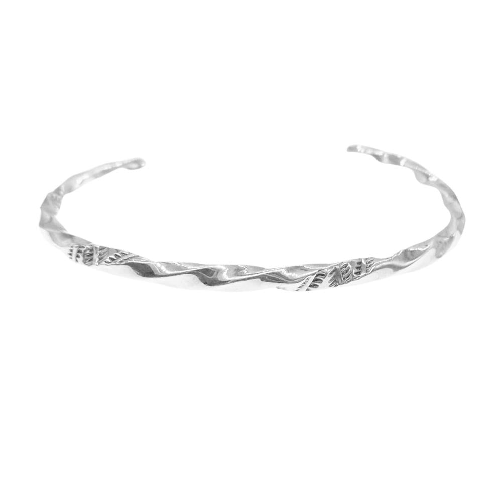 レザーアンドシルバーモト NATIVE STAMP BANGLE NARROW ネイティブ スタンプ バングル シルバー系【中古】