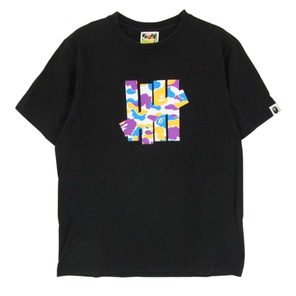 A BATHING APE アベイシングエイプ × UNDEFEATED アンディーフィーテッド 5STRIKE TEE フロントプリント Tシャツ 半袖 ブラック系 S【中古】