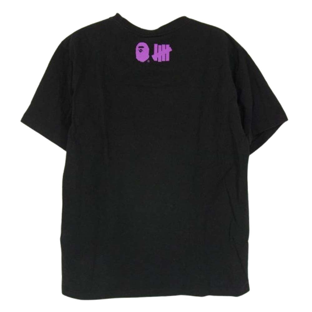 A BATHING APE アベイシングエイプ × UNDEFEATED アンディーフィーテッド 5STRIKE TEE フロントプリント Tシャツ 半袖 ブラック系 S【中古】